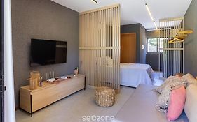 Studio em Cond. c/ piscina próx. da praia CVKB0006